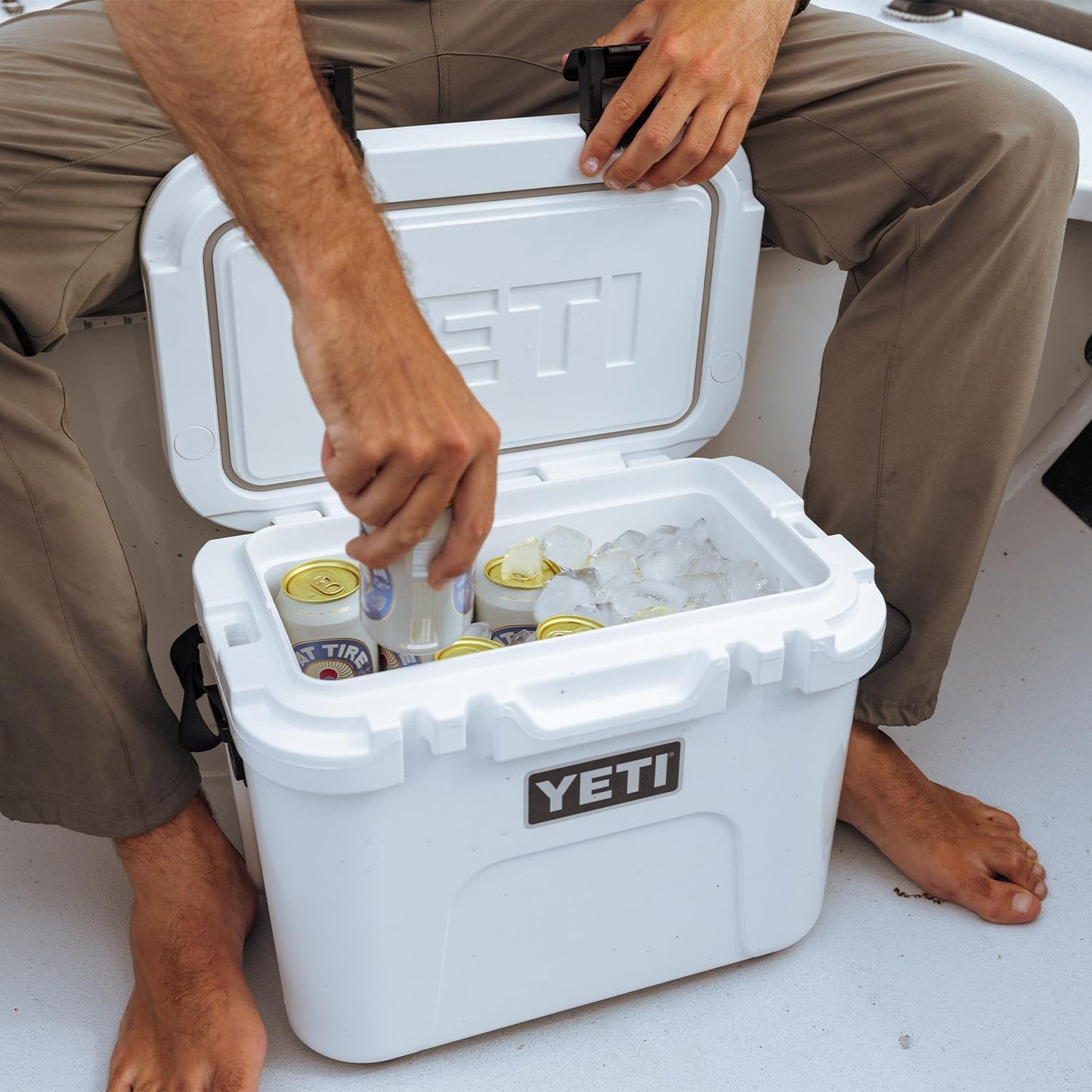 YETI Roadie 15 Hard Cooler with DoubleDuty Shoulder Strap, White/Blue
