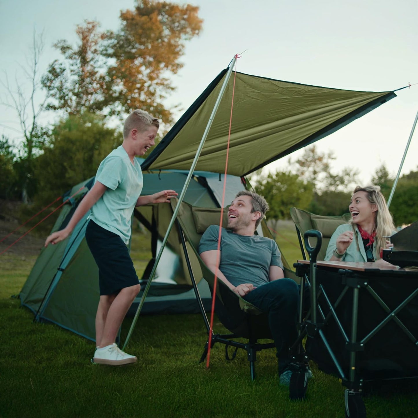 Night Cat Cabin Tent with Vestibule: 3 Persons Pop Up Camping Tent Double Layers Easy Quick Setup Waterproof
