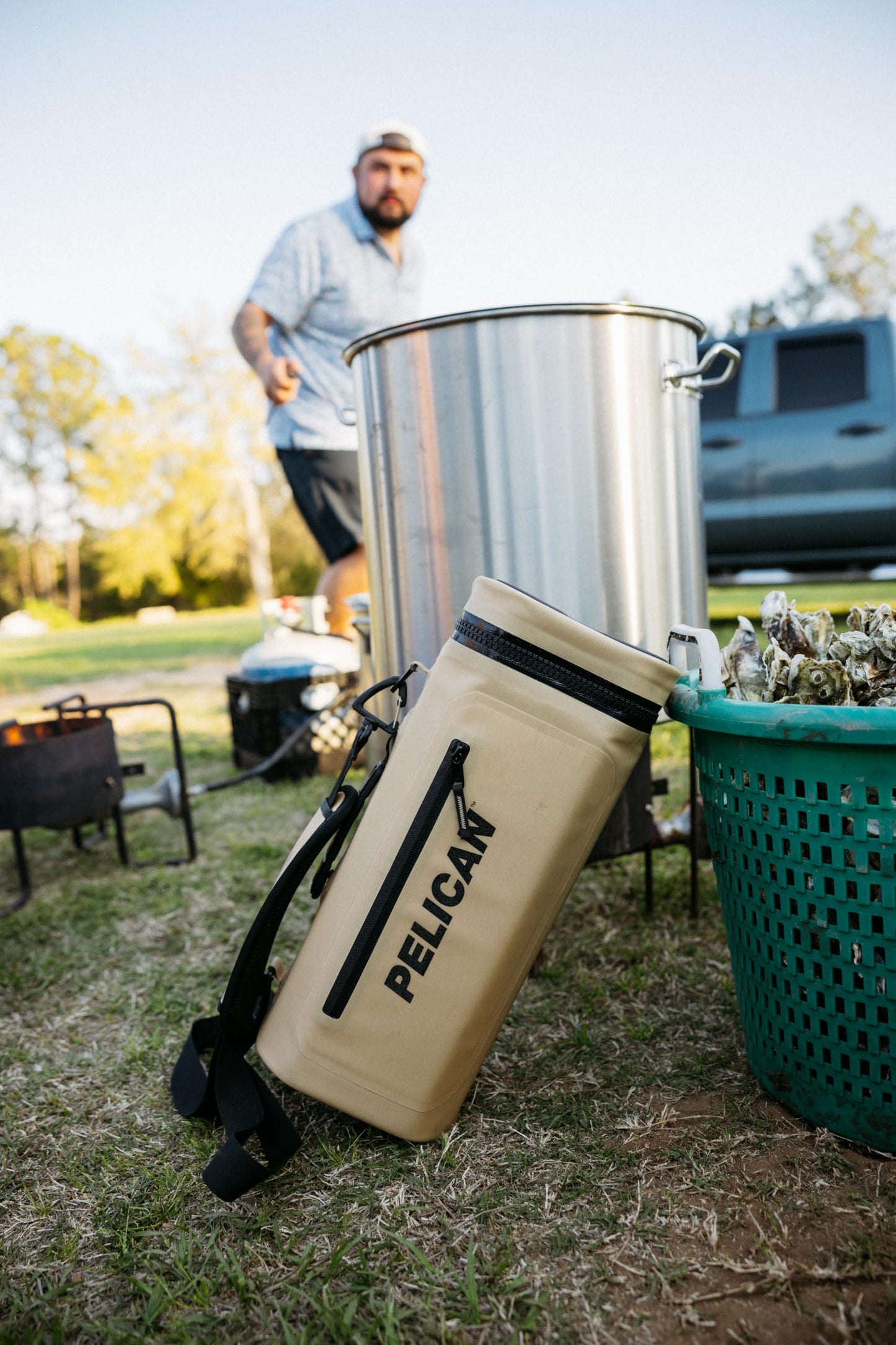 Pelican Dayventure Sling Insulated Soft Cooler - for Beach, Cooler Bag, Camping, Kayak, Can Cooler (Light Gray)