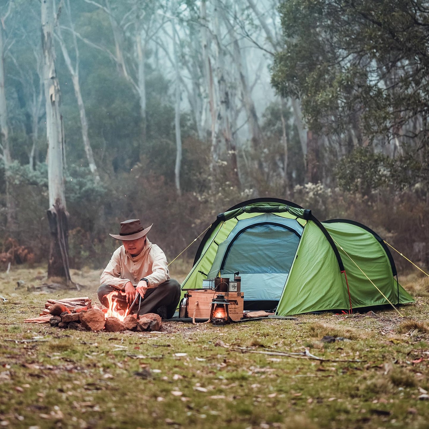 Night Cat Ultralight Tunnel Tent: Waterproof Lightweight Single People Backpacking Tent for Outdoor Camping Hiking Trekking with Double Layers Aluminum Poles and Footprint 1 Person Green