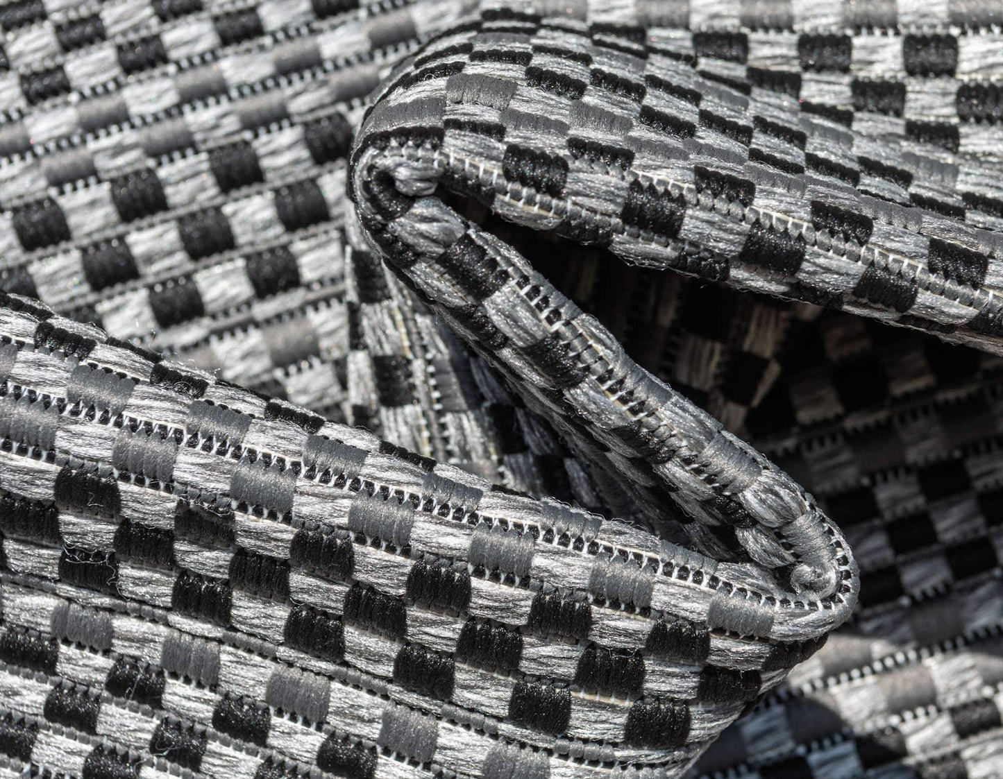 Unique Loom Outdoor Border Collection Area Rug - Checkered (8' x 11' 4" Rectangle, Gray/ Black)