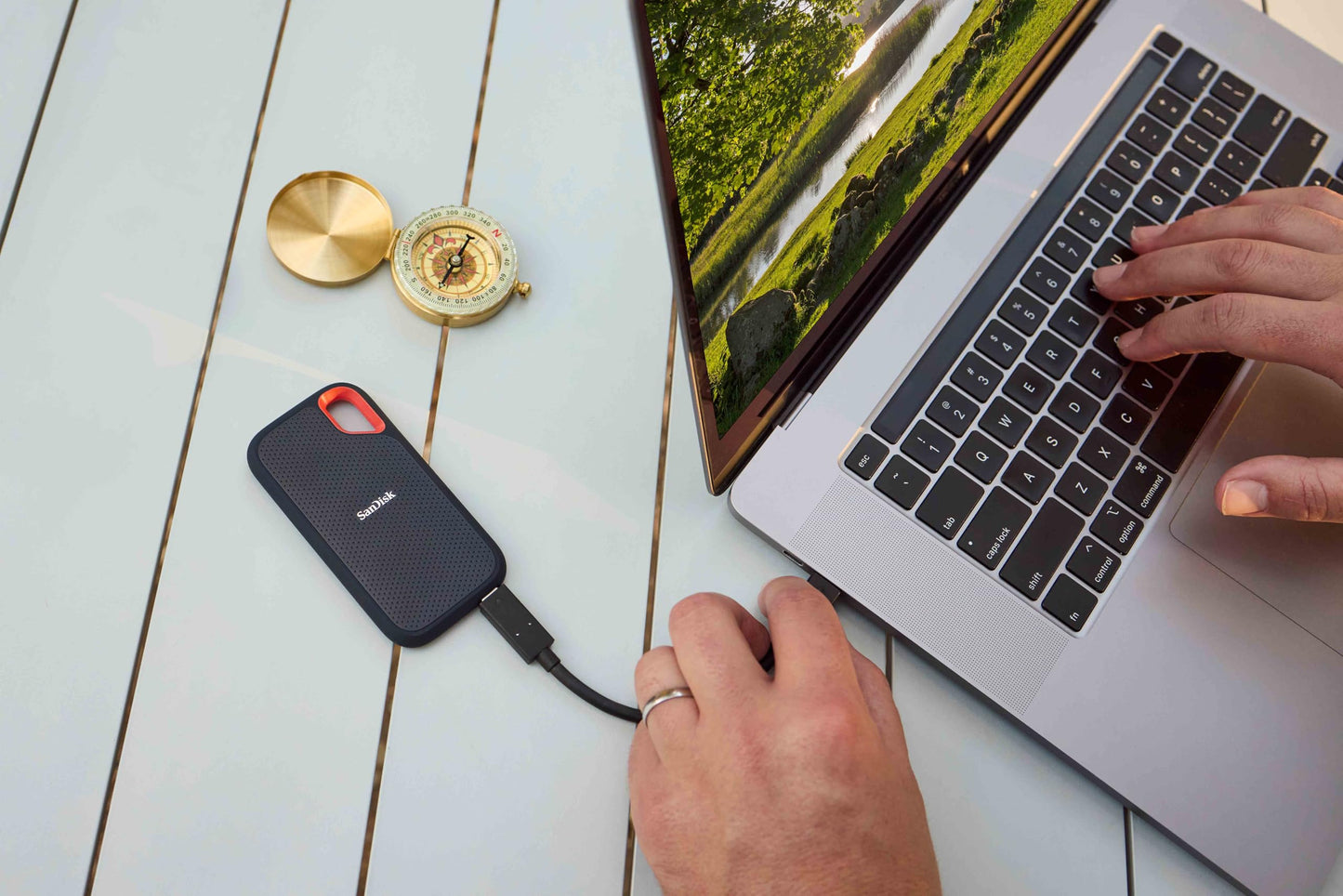 SANDISK 8TB Extreme Portable SSD (Old Model) - Up to 1050MB/s, USB-C, USB 3.2 Gen 2, IP65 Water and Dust Resistance, Updated Firmware - External Solid State Drive - SDSSDE61-8T00-G25